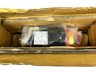 NEW FANUC A06B-0373-B577#7008 AC SERVO MOTOR a2/3000 A06B0373B577#7008