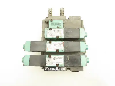 081SS600M000061 Pneumatic Flexiblok Manifold 3 Spool Valve 24VDC