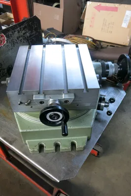 Advance 13″ x 13″ X-Y Rotary Table Model B-13