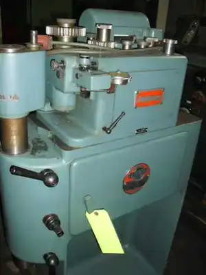 USED 1965 FELLOWS 8M