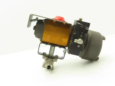Flowserve 10I 39 SZMS24A P BC R6 Pneumatic Actuator with 1/2"NPT SS Ball Valve