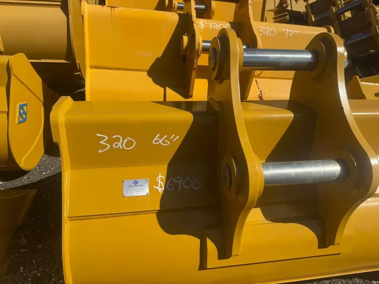 Used 2025 _UNKNOWN_ _UNKNOWN_ Earth Buckets Massachusetts US | Hillview Equipment #1490856