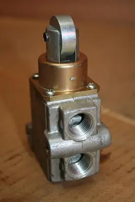 USED NUMATICS 1337 NA7