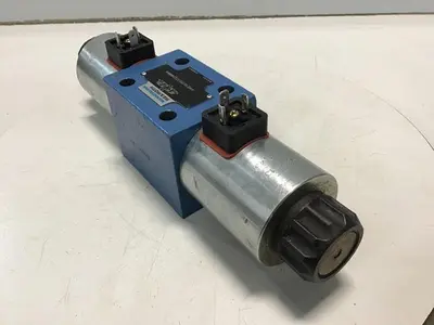 USED REXROTH 4WE10U33/CG24N9K4