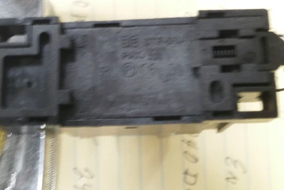 USED OMRON LY2J
