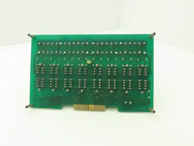 Gordos Arkansas PB-32Q Circuit Board with 8 IDC5Q 4-Channel input Modules