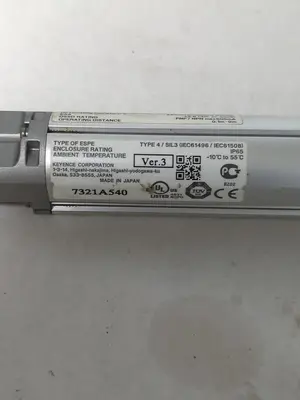 USED KEYENCE SL-V40H-T
