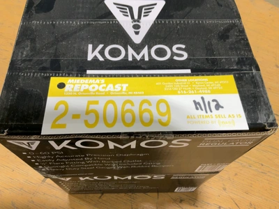 Used LOT OF (2) KOMOS D1077 DUAL GAUGE REGULATOR Air Pressure Regulators Michigan US | Miedema Asset Management Group #1761508