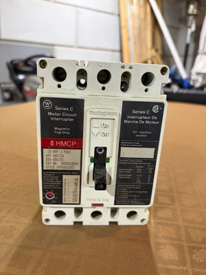 Used WESTINGHOUSE Hmcp Circuit Breakers US | Nicholas Bruneau #1343348