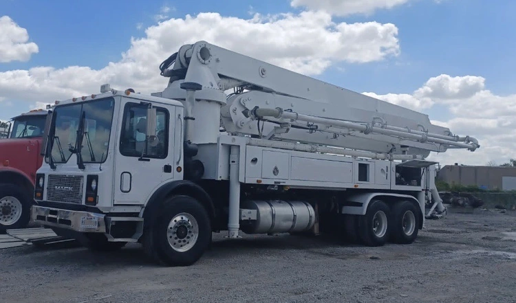 Used 2006 SCHWING BPL2525H-5KVM41SX Concrete Pumps Colorado US | Concrete Pump Depot #1394036