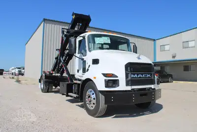 Used 2025 MACK MD7 Rolloff Trucks Texas US | Roll Off Truck World #1491915