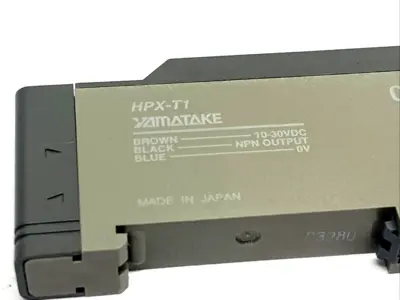HPX-T1 | Yamatake  Fiber Optic Photoelectric Sensor 10-30VDC NPN MISSING COVER - Used