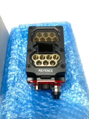 USED KEYENCE 1D/2D CODE READER, FULL RANGE MODEL, 2048 × 1536 PIXELS