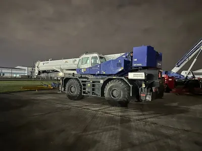 2012 Tadano GR-1000XL