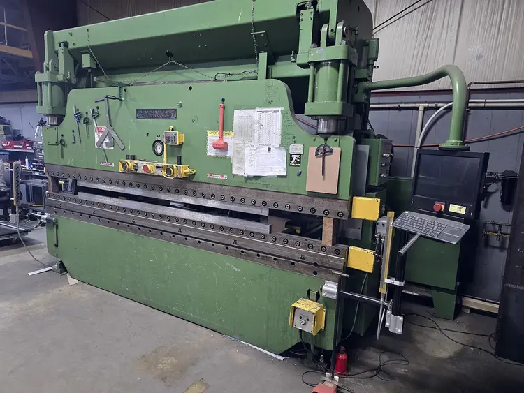 Used 1987 CINCINNATI AS90X10 Press Brakes Illinois US | Machinery Marketing International #779367