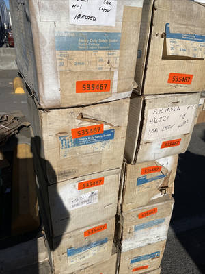 New | in-Stock SYLVANIA HD221 Switchgears California US | Davliegogo LLC #1705625