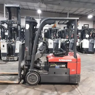 USED 2019 RAYMOND 4460C35S