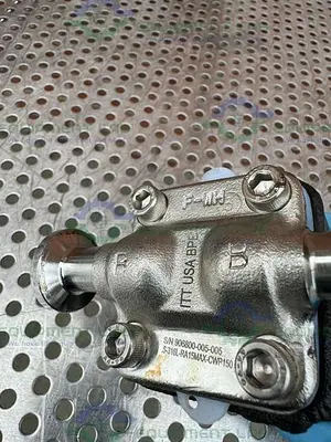 USED ITT PURE FLO .5-316L-RA15MAX-CWP150 BALL VALVE W/ 1.2" SANITARY FITTING