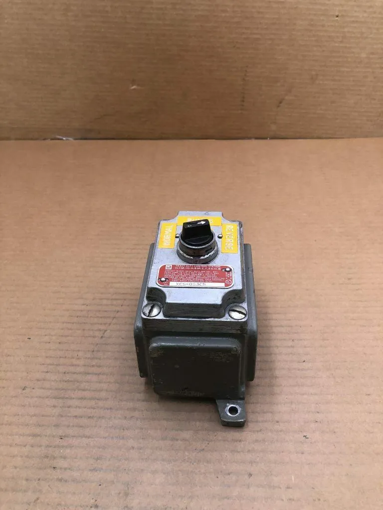 Killark XCS-0S3C5 Ex-Proof Enclosed 3-Postion Selector Control Switch 600VAC