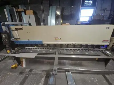 2015 ACCURL QC12Y-8X3200 Hydraulic Shear | Lion Machinery (9)