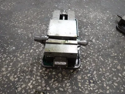 USED KURT D675