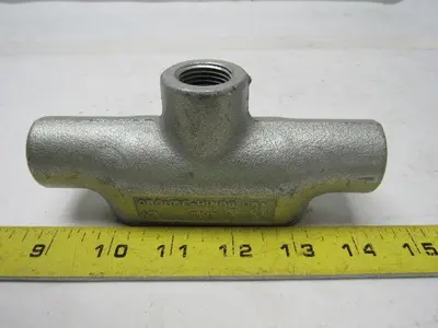 Crouse Hinds Co TB17 1/2" Outlet Body New Lot of 2