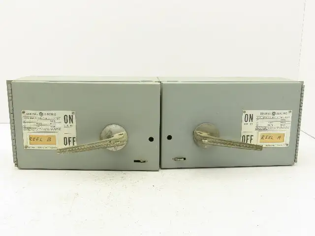 GE THP361 Fusible Panelboard Disconnect Switch Twin QMR 30A 600V 3 Pole
