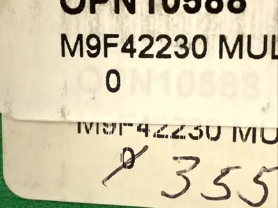 USED SCHNEIDER ELECTRIC MULTI 9 30A C-CURVE MINIATURE BREAKER BOX OF 5