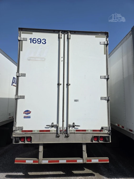 Used 2019 UTILITY 4000D-X Box Trailers Missouri US | River Roads Sales & Leasing #1481046