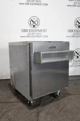 TRAULSEN 27” UNDERCOUNTER REFRIGERATOR MODEL UHT27R0-0300 (OPENS LEFT TO RIGHT)