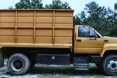 Used 2002 GMC C7 Dump trucks Louisiana US | Proxy Equipment #1377989