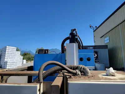 USED 1995 MAZAK VTC-16B