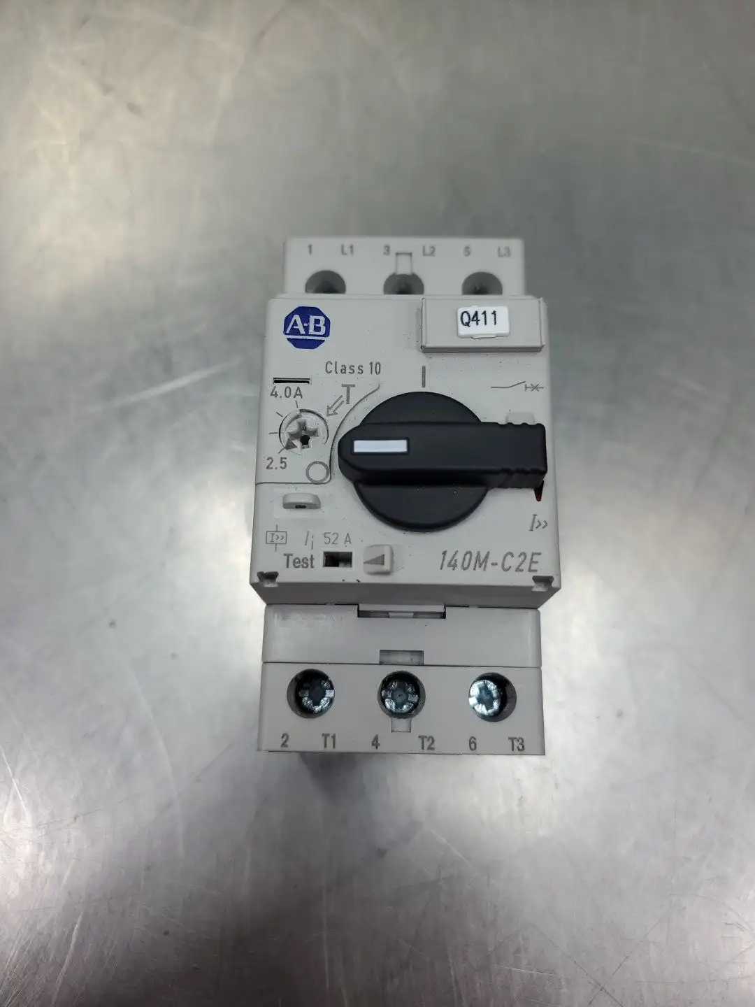 USED Allen-Bradley 140M-C2E-B40 Ser D Motor Protection Circuit Breaker, 4A