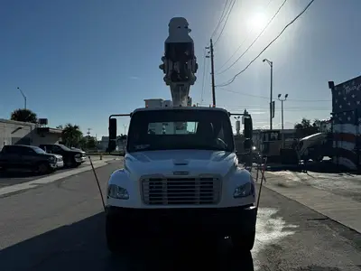Used 2016 FREIGHTLINER M2 106 Tractors & Trailers Florida US | Truck and Van Outlet #1506256