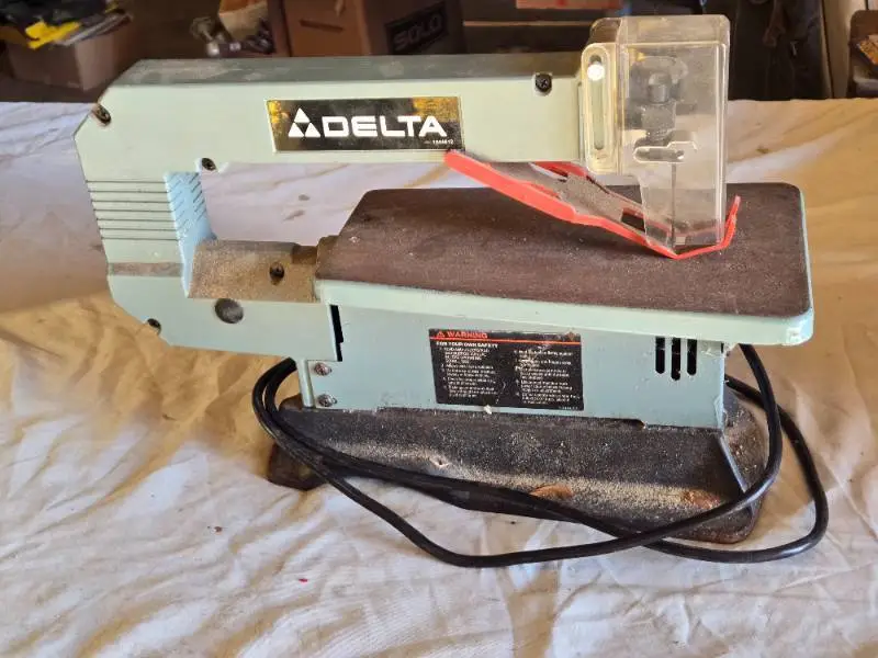 Delta Model 40-130 13" Scroll Saw - Works