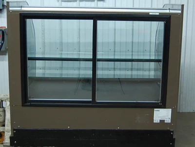 142-0529 Hill Phoenix BLF59R Remote 5’ Full Service Bakery Display Cooler