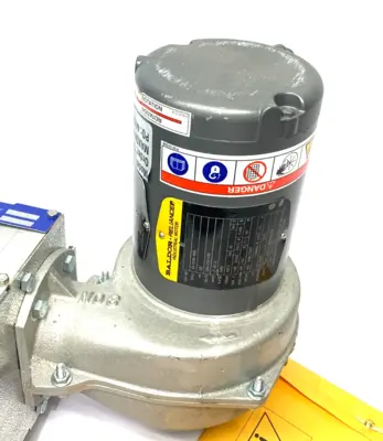 USED MAXON, HONEYWELL BURNER NATURAL GAS LINE BURNER 0.5FT W/ LMF-3 BLOWER MOTOR