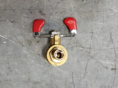 400 WOG Ball Valve w/ Butterfly Handle