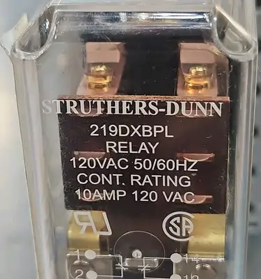 Struthers Dunn 219-DXBPL + 333770D 115V 60HZ Relay w/ Socket Loc4F50