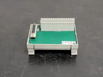 USED ALLEN-BRADLEY 1492-AIFM8-3