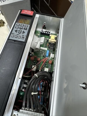 USED Danfoss VLT6042GT4CN1STR0DLF00A00C0