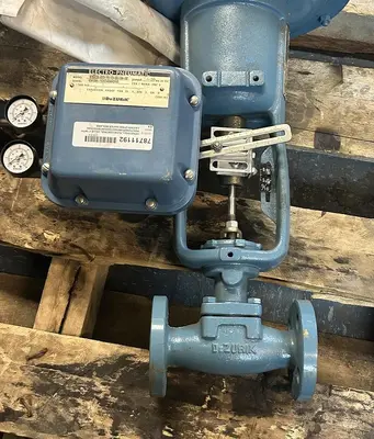 Used DEZURIK 851403-1D20-2J6-19-PDEL-AAA-0000 Solenoid Valves Ohio US | Surplus Asset Holdings #1365939