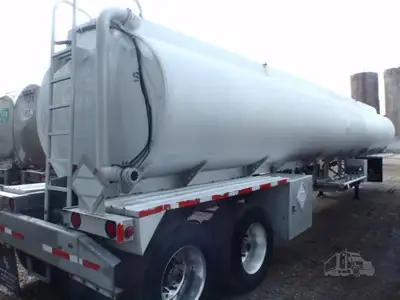 Used 1988 HEIL _UNKNOWN_ Tanker Trailers Indiana US | Lakeshore Equipment Sales #1546564