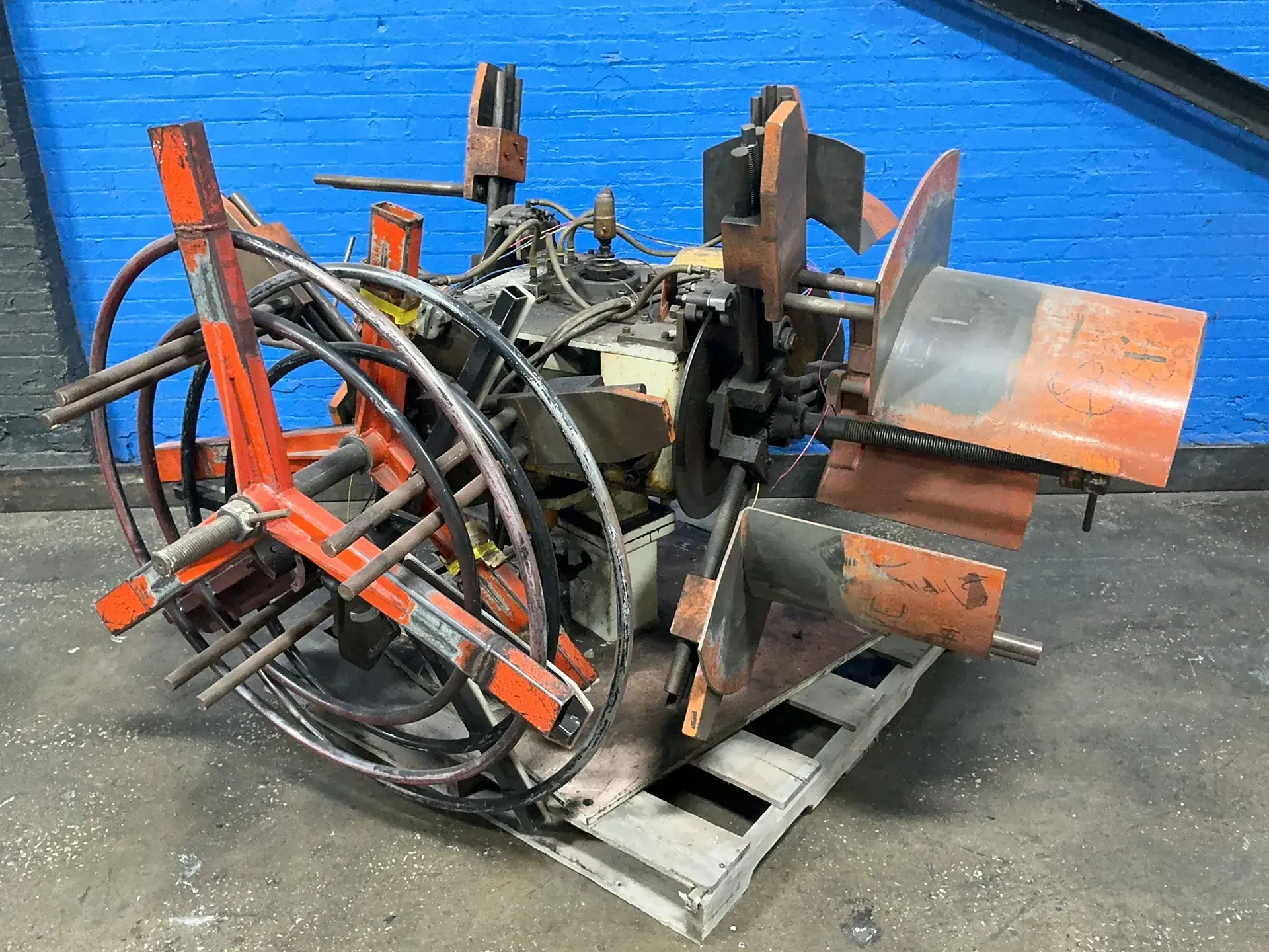 Used _UNKNOWN_ _UNKNOWN_ Coil Reels and Straighteners Ohio US | HGR 24 #1406169