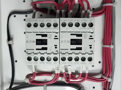 USED EATON SVX010A1-5A4N1