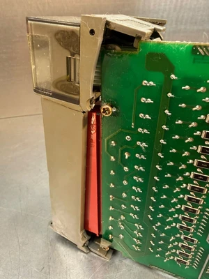 Allen-Bradley 1746-IA16 /C SLC 500 Input Module (4.4.4)