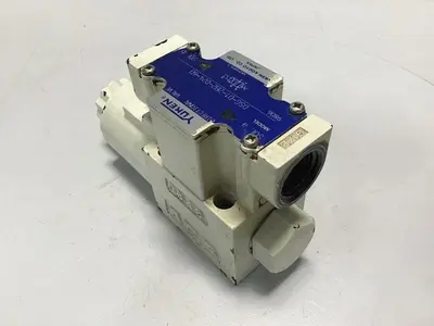 USED YUKEN DSG-01-2B2-D24-60