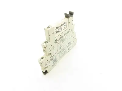 Allen-Bradley 700-HLT1Z24 Terminal Block Relay 700-TBR24 Ser A 24V Coil Lot of 9