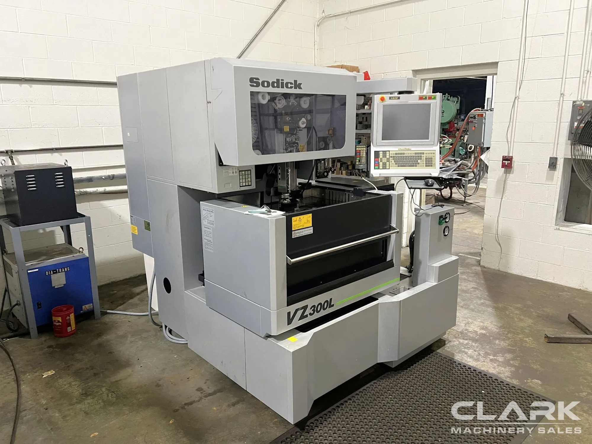 2015 SODICK VZ300L LINEAR DRIVE WIRE EDM