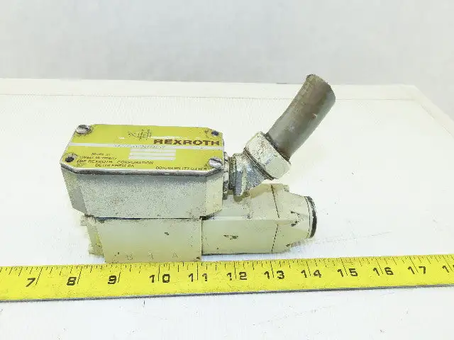 Rexroth 4WE6D51/AN9D/5V Hydraulic Solenoid Control Valve